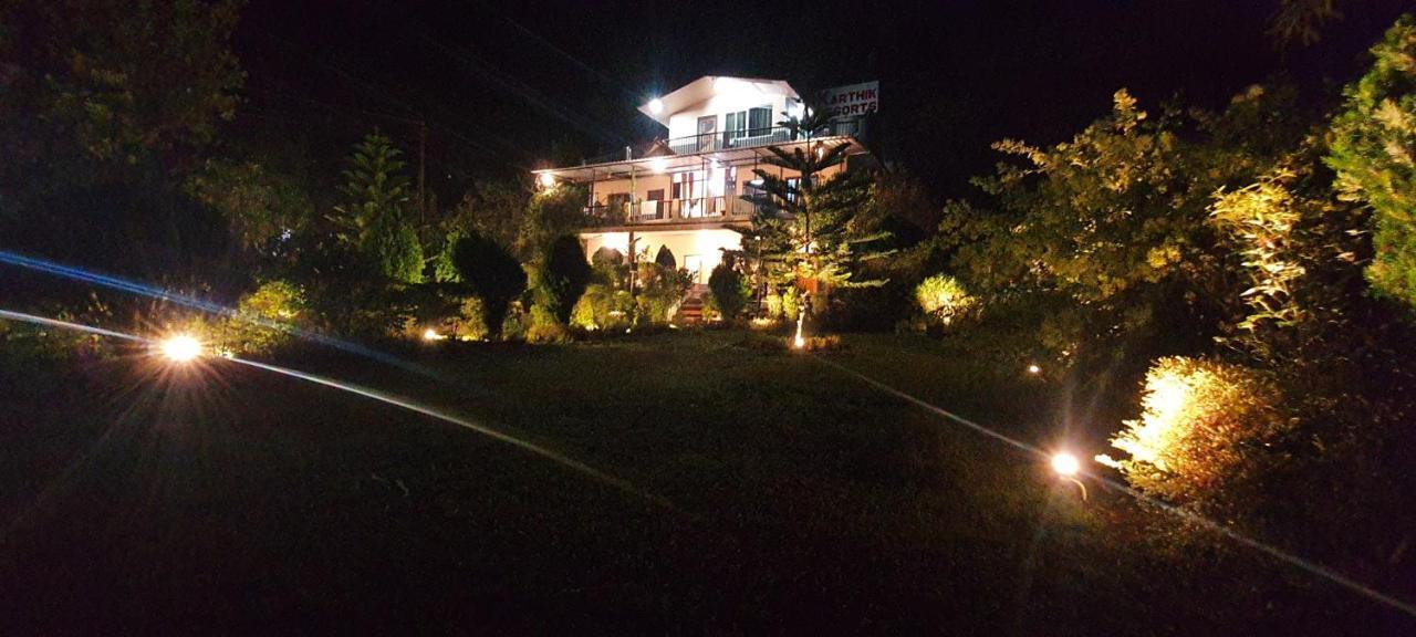 Karthik Resorts, Jeolikote Nainital Zewnętrze zdjęcie